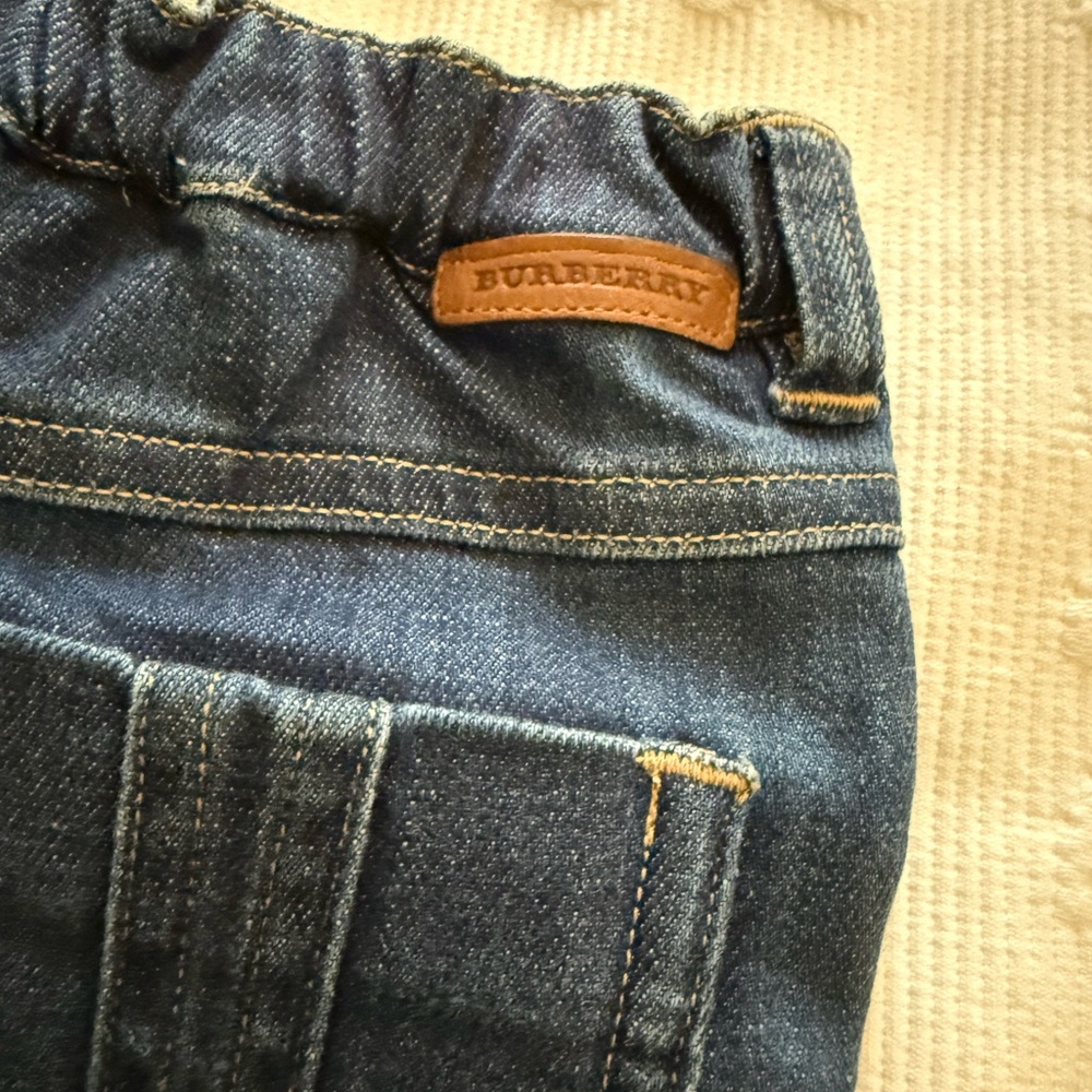 Burberry Baby/Kids Jeans with Classic novacheck plaid details USA Size 3Y NWT - Picture 10 of 11